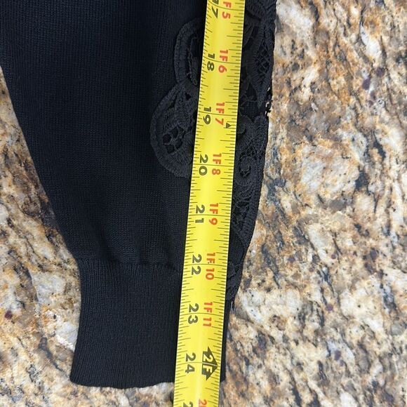 ❤️Last Chance Lane Bryant Black Long Sleeve Lace Appliqué Sweater Size 24/26 - Picture 10 of 10